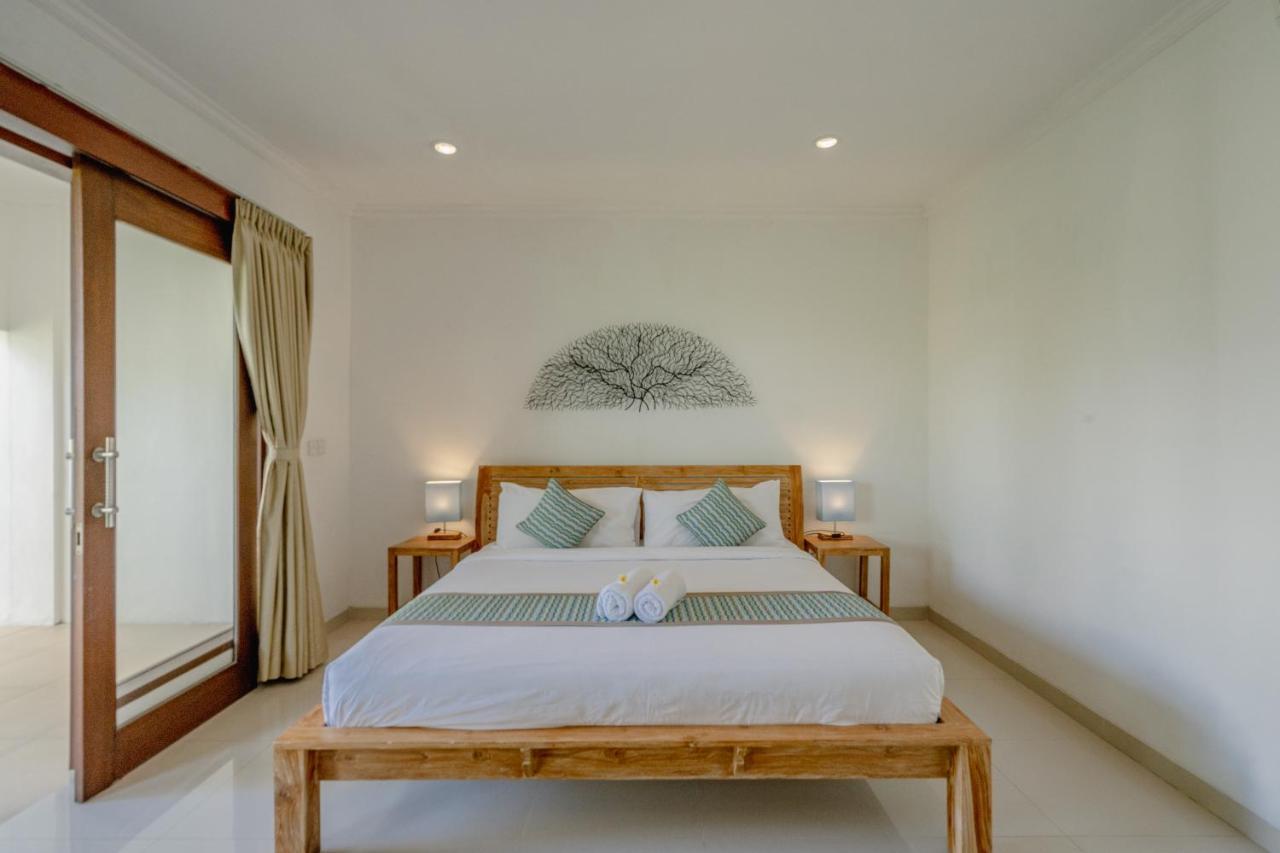 Villa Alleira Seminyak By Best Deals Asia Hospitality Екстер'єр фото