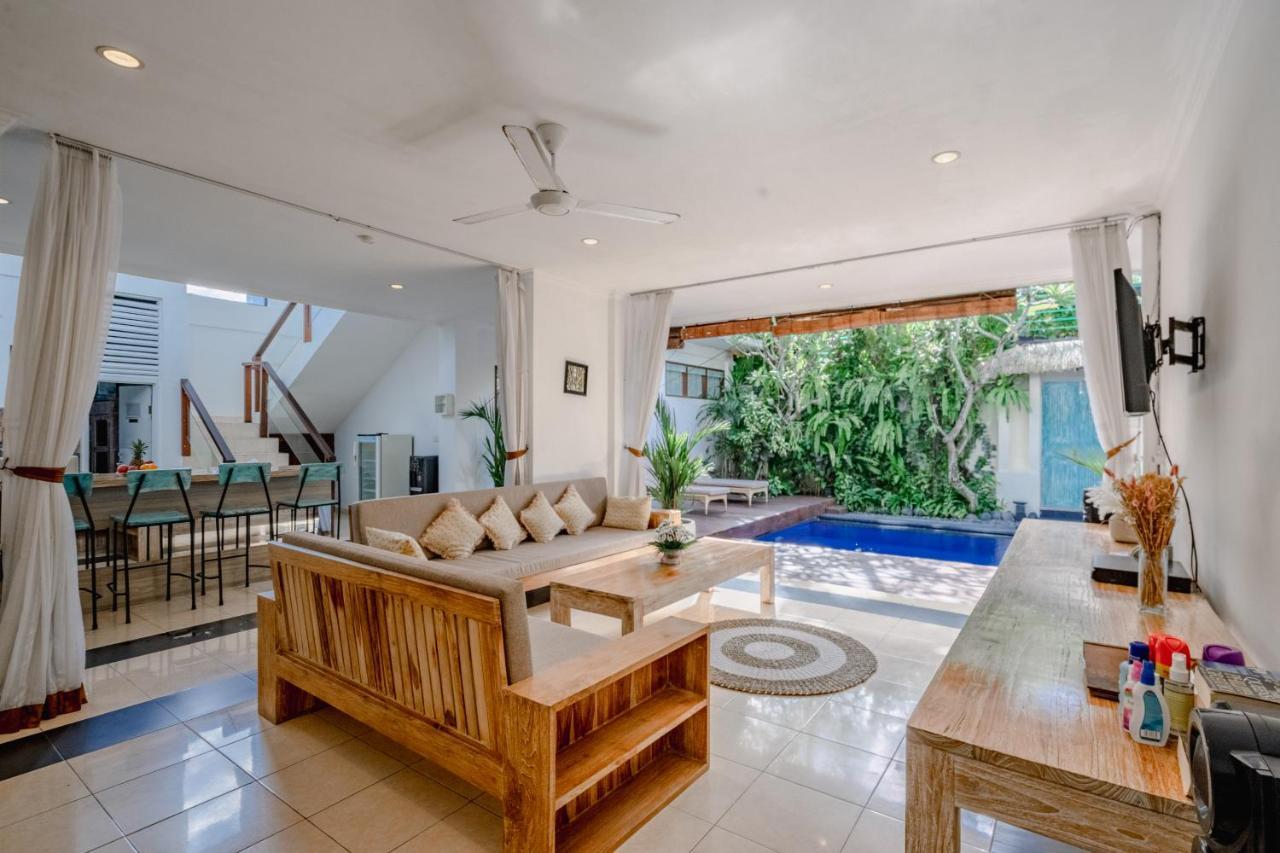Villa Alleira Seminyak By Best Deals Asia Hospitality Екстер'єр фото
