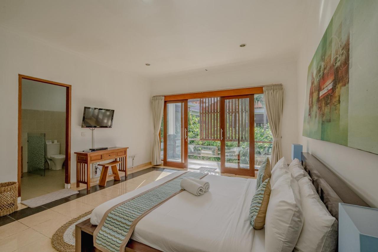 Villa Alleira Seminyak By Best Deals Asia Hospitality Екстер'єр фото